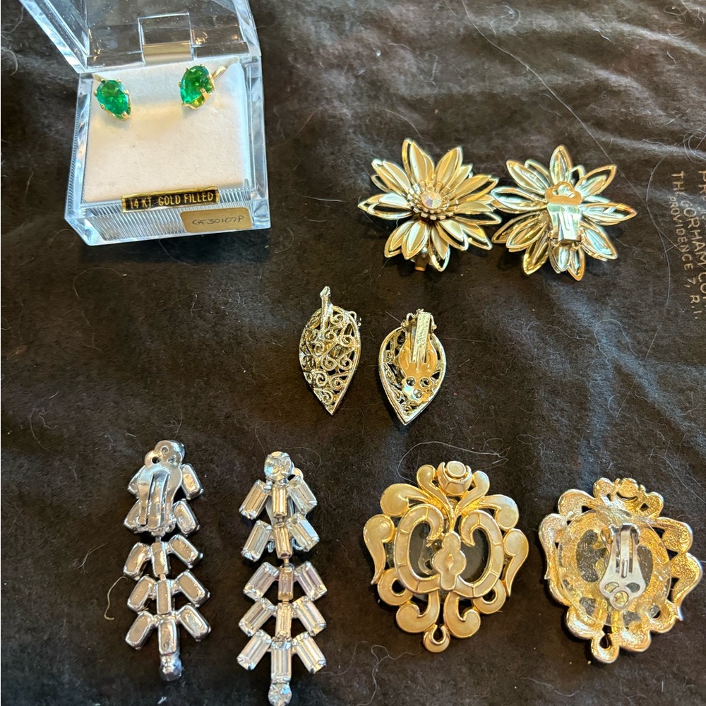 Clip on Earrings   Lot of five (5) sets.  Mt St Helens set valued at $45 alone!